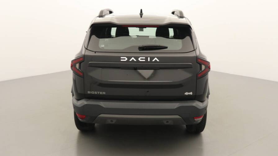 Mandataire Automobile occasion, recherche de Dacia Bigster-mild-hybrid-130-4x4-expression5-portes-vp-essence-sans-plomb042025-en-cours - E-Motors