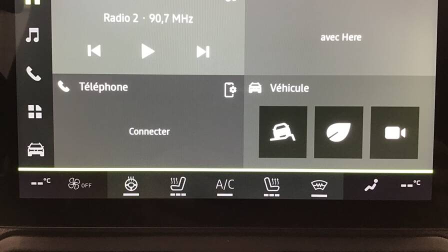 Mandataire Automobile occasion, recherche de Dacia Bigster-mild-hybrid-130-4x4-extreme5-portes-vp-essence-sans-plomb042025-en-cours - E-Motors