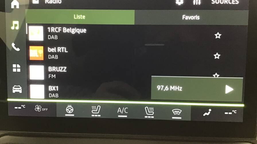 Mandataire Automobile occasion, recherche de Dacia Bigster-mild-hybrid-140-journey5-portes-vp-essence-sans-plomb042025-en-cours - E-Motors