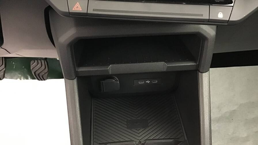 Mandataire Automobile occasion, recherche de Dacia Bigster-mild-hybrid-140-journey5-portes-vp-essence-sans-plomb042025-en-cours - E-Motors