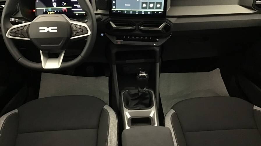 Mandataire Automobile occasion, recherche de Dacia Bigster-mild-hybrid-140-journey5-portes-vp-essence-sans-plomb042025-en-cours - E-Motors
