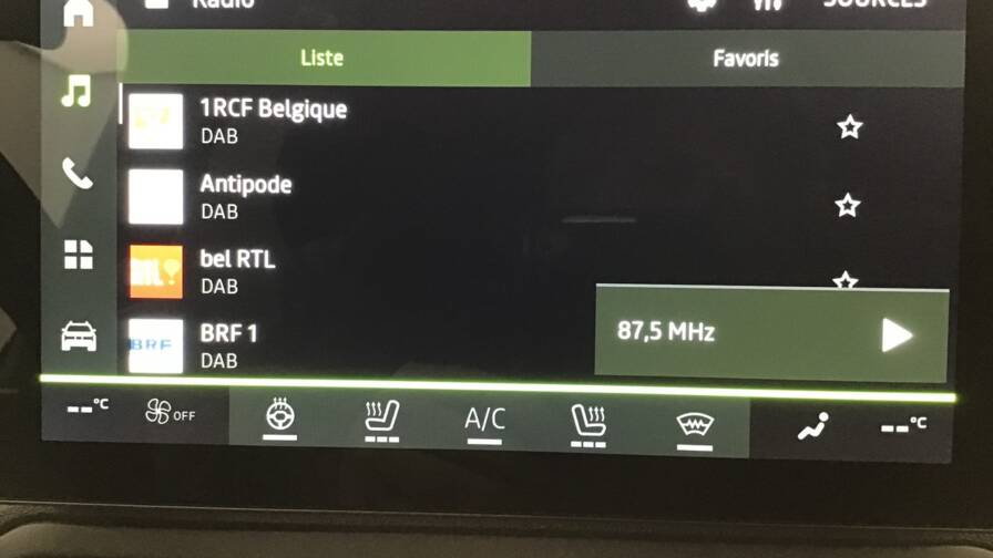 Mandataire Automobile occasion, recherche de Dacia Bigster-mild-hybrid-140-journey5-portes-vp-essence-sans-plomb042025-en-cours - E-Motors