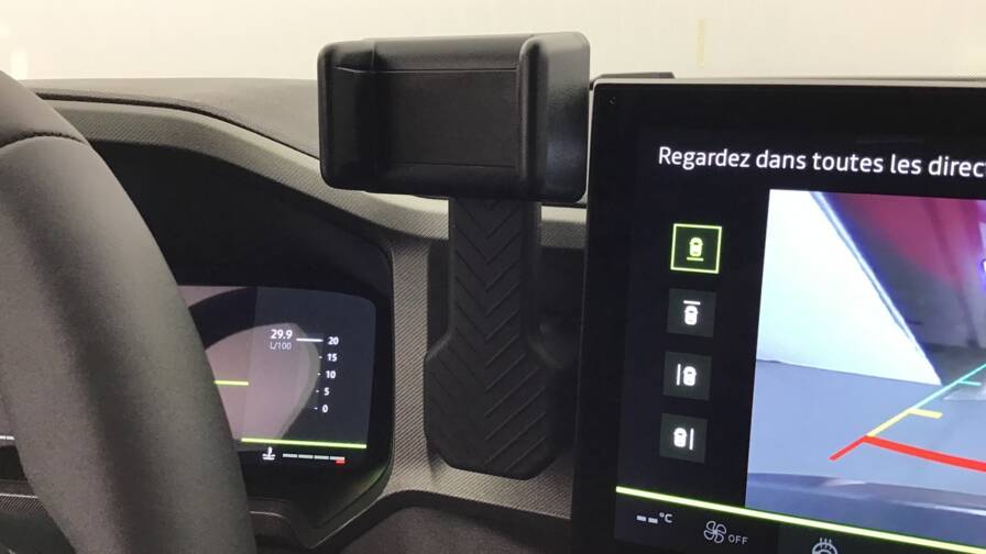 Mandataire Automobile occasion, recherche de Dacia Bigster-mild-hybrid-140-journey5-portes-vp-essence-sans-plomb042025-en-cours - E-Motors