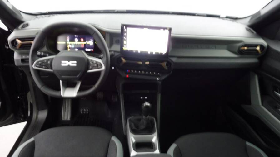 Mandataire Automobile neuf, recherche de Dacia Duster-1-2-tce-mild-hybrid-130ch-extreme-4x2 - E-Motors