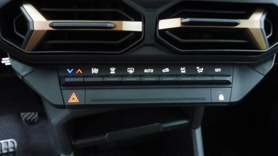 Mandataire Automobile neuf, recherche de Dacia Duster-1-2-tce-mild-hybrid-130ch-extreme-4x2 - E-Motors