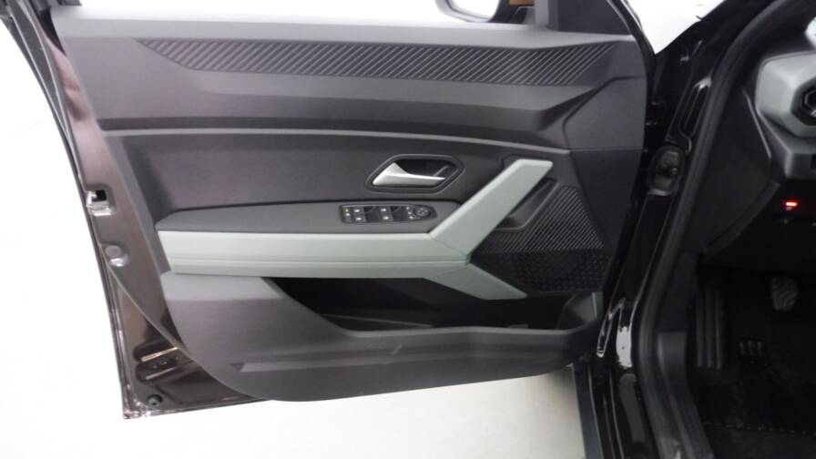 Mandataire Automobile neuf, recherche de Dacia Duster-1-2-tce-mild-hybrid-130ch-extreme-4x2 - E-Motors
