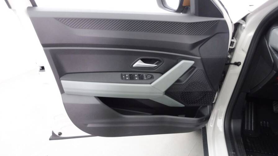 Mandataire Automobile neuf, recherche de Dacia Duster-1-2-tce-mild-hybrid-130ch-extreme-4x4 - E-Motors