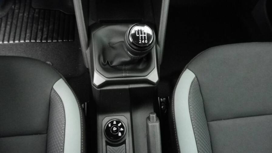 Mandataire Automobile neuf, recherche de Dacia Duster-1-2-tce-mild-hybrid-130ch-extreme-4x4 - E-Motors