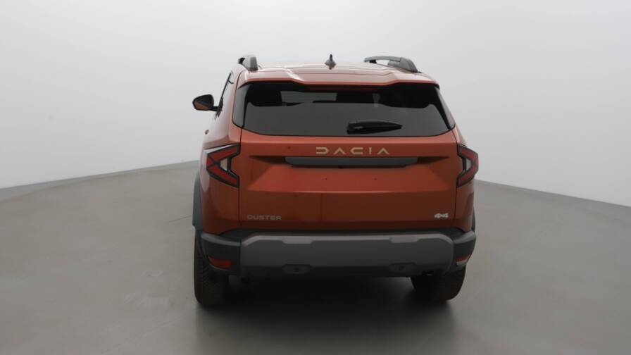 Mandataire Automobile neuf, recherche de Dacia Duster-1-2-tce-mild-hybrid-130ch-extreme-4x4 - E-Motors