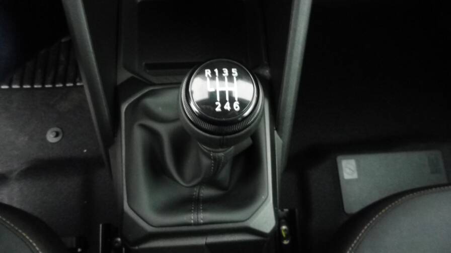 Mandataire Automobile neuf, recherche de Dacia Duster-1-2-tce-mild-hybrid-130ch-extreme-4x4 - E-Motors