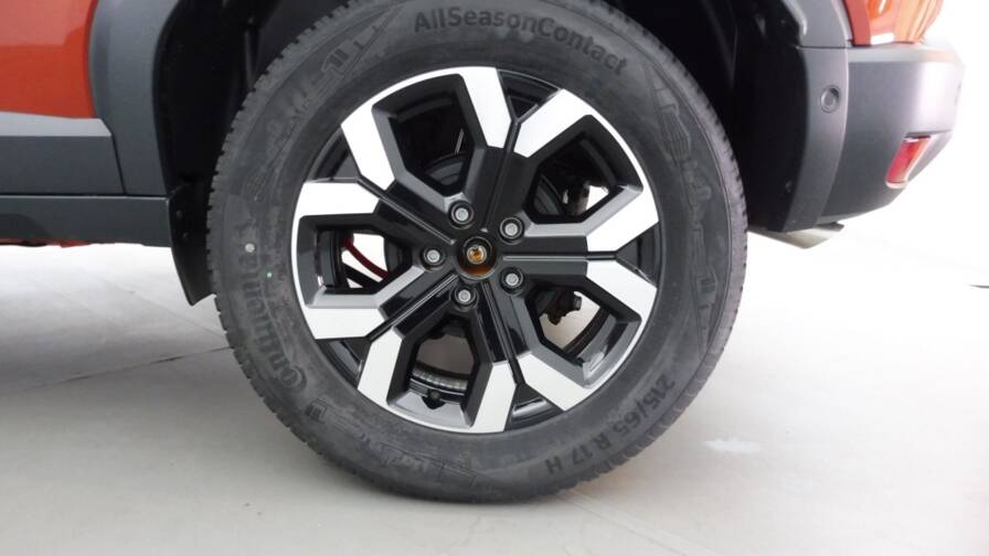 Mandataire Automobile neuf, recherche de Dacia Duster-1-2-tce-mild-hybrid-130ch-extreme-4x4 - E-Motors