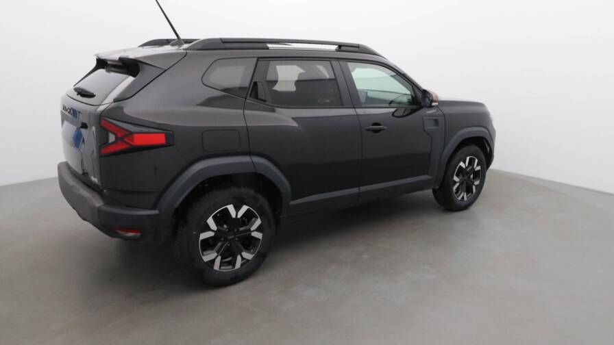 Mandataire Automobile neuf, recherche de Dacia Duster-1-2-tce-mild-hybrid-130ch-extreme-4x4 - E-Motors