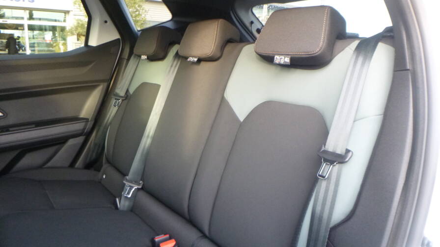 Mandataire Automobile neuf, recherche de Dacia Duster-hybrid-140-journey - E-Motors