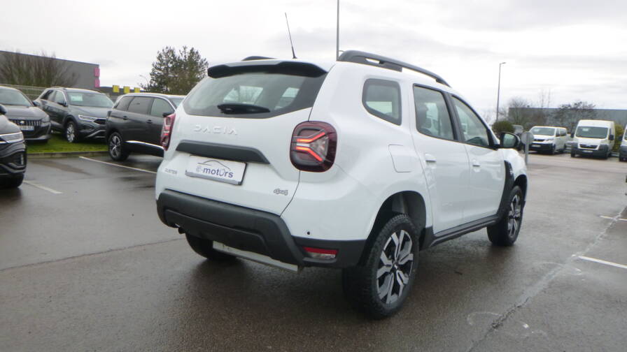 Mandataire Automobile occasion, recherche de Dacia Duster-blue-dci-115-4x4-expression - E-Motors
