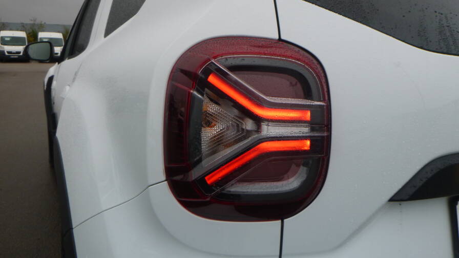 Mandataire Automobile occasion, recherche de Dacia Duster-blue-dci-115-4x4-extreme - E-Motors