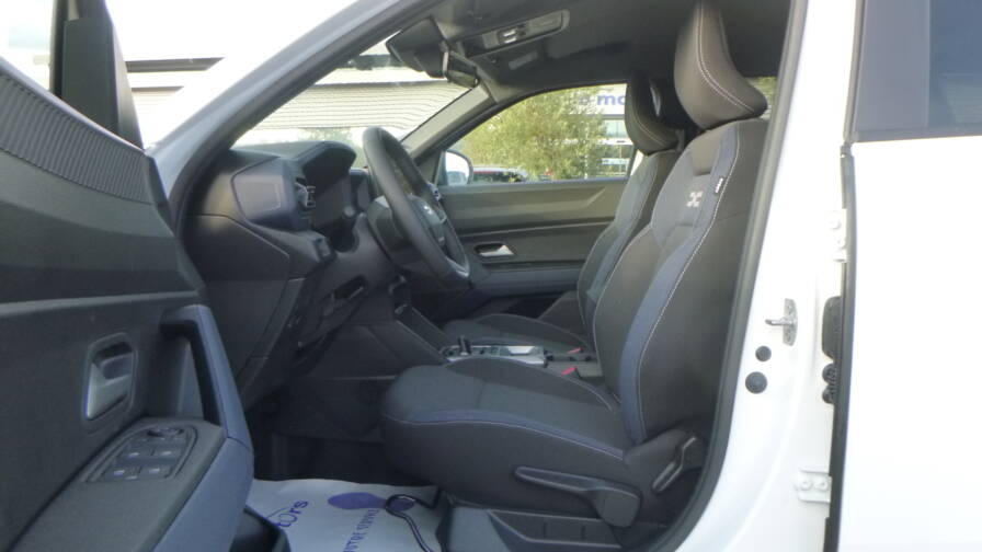 Mandataire Automobile neuf, recherche de Dacia Duster-hybrid-140-journey - E-Motors