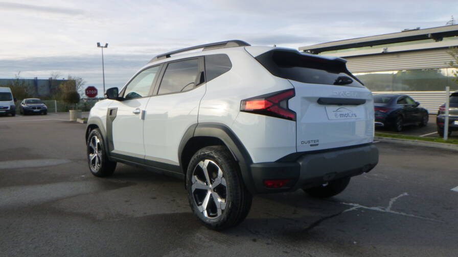 Mandataire Automobile neuf, recherche de Dacia Duster-hybrid-140-journey - E-Motors