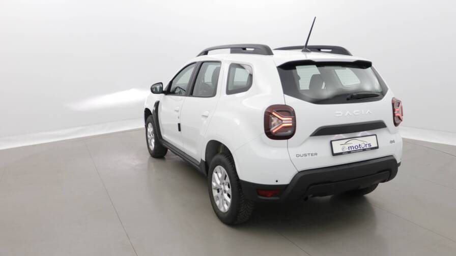 Mandataire Automobile occasion, recherche de Dacia Duster-blue-dci-115-4x4-expression - E-Motors