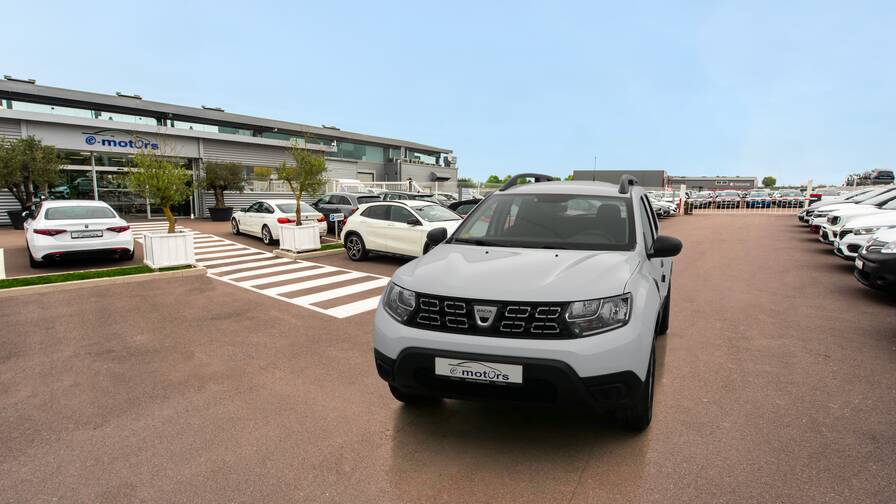 Avis-mandataire-auto-Emotors-Dacia-Duster-Blue-dci-95-4x2-essentiel.
