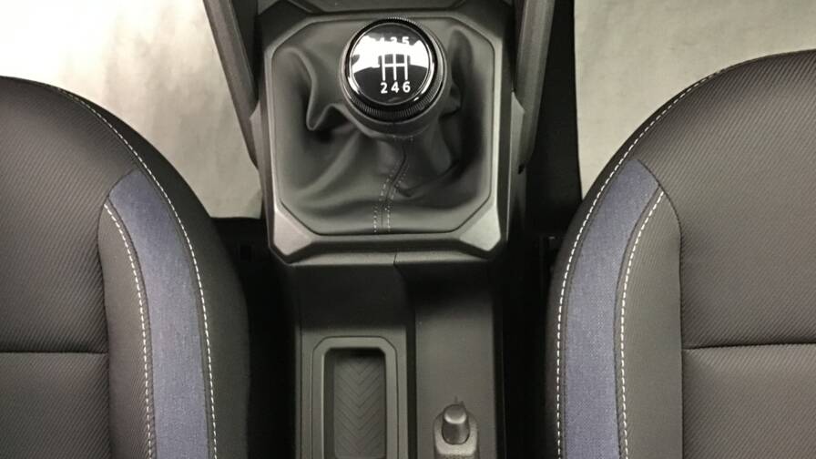 Mandataire Automobile occasion, recherche de Dacia Duster-eco-g-100-expression5-portes-vp-essence-ou-gaz032024-en-cours - E-Motors