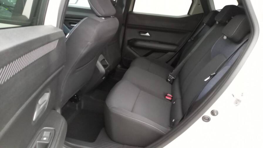 Mandataire Automobile occasion, recherche de Dacia Duster-hybrid-140-4x2-journey - E-Motors