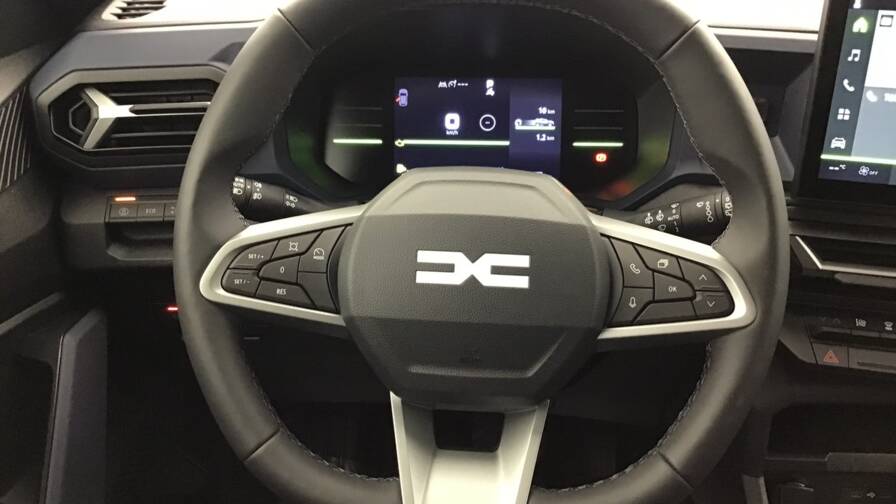 Mandataire Automobile occasion, recherche de Dacia Duster-hybrid-140-journey5-portes-vp-essence-courant-lectrique032024-en-cours - E-Motors
