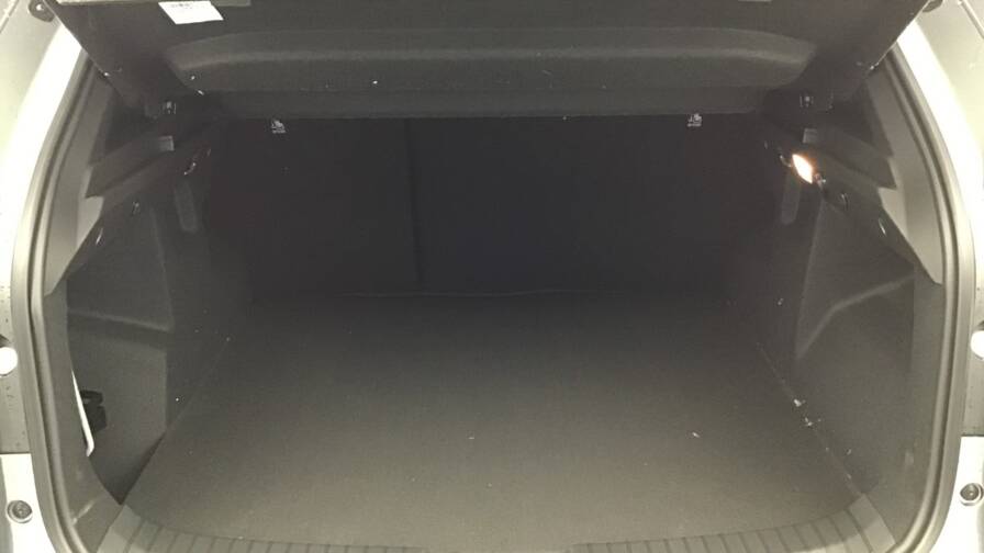 Mandataire Automobile occasion, recherche de Dacia Duster-mild-hybrid-130-4x4-extreme5-portes-vp-essence-sans-plomb042025 - E-Motors