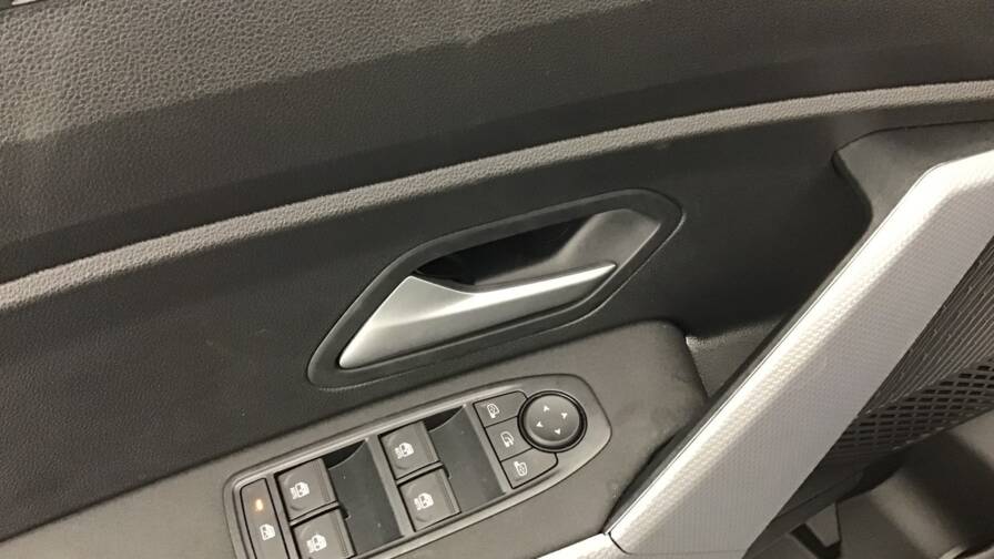 Mandataire Automobile occasion, recherche de Dacia Duster-mild-hybrid-130-4x4-extreme5-portes-vp-essence-sans-plomb042025 - E-Motors