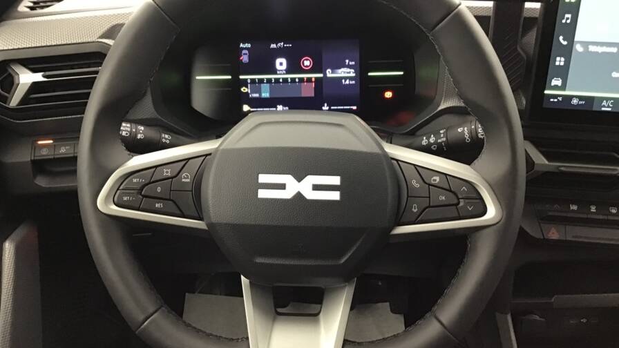 Mandataire Automobile occasion, recherche de Dacia Duster-mild-hybrid-130-4x4-extreme5-portes-vp-essence-sans-plomb042025 - E-Motors