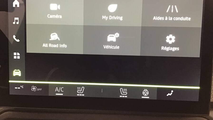 Mandataire Automobile occasion, recherche de Dacia Duster-mild-hybrid-130-4x4-extreme5-portes-vp-essence-sans-plomb042025 - E-Motors