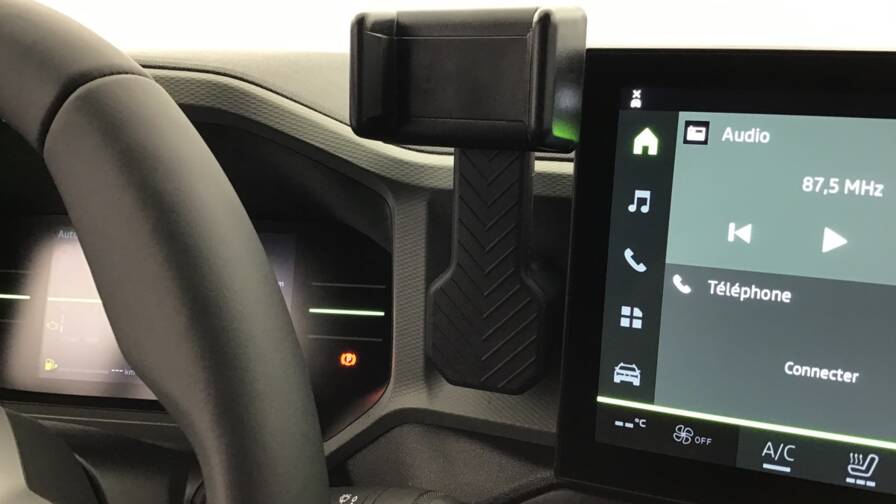 Mandataire Automobile occasion, recherche de Dacia Duster-mild-hybrid-130-4x4-extreme5-portes-vp-essence-sans-plomb042025 - E-Motors