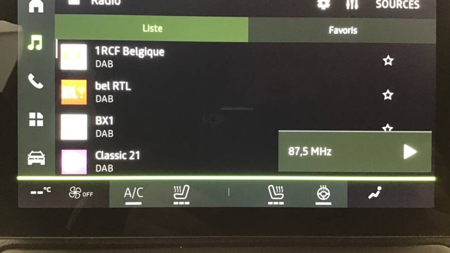 Mandataire Automobile occasion, recherche de Dacia Duster-mild-hybrid-130-4x4-extreme5-portes-vp-essence-sans-plomb042025 - E-Motors