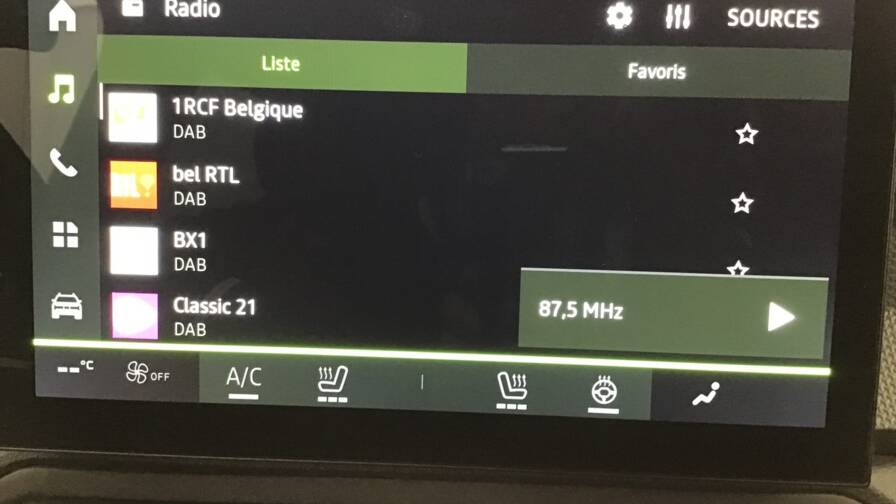 Mandataire Automobile occasion, recherche de Dacia Duster-mild-hybrid-130-4x4-extreme5-portes-vp-essence-sans-plomb042025 - E-Motors