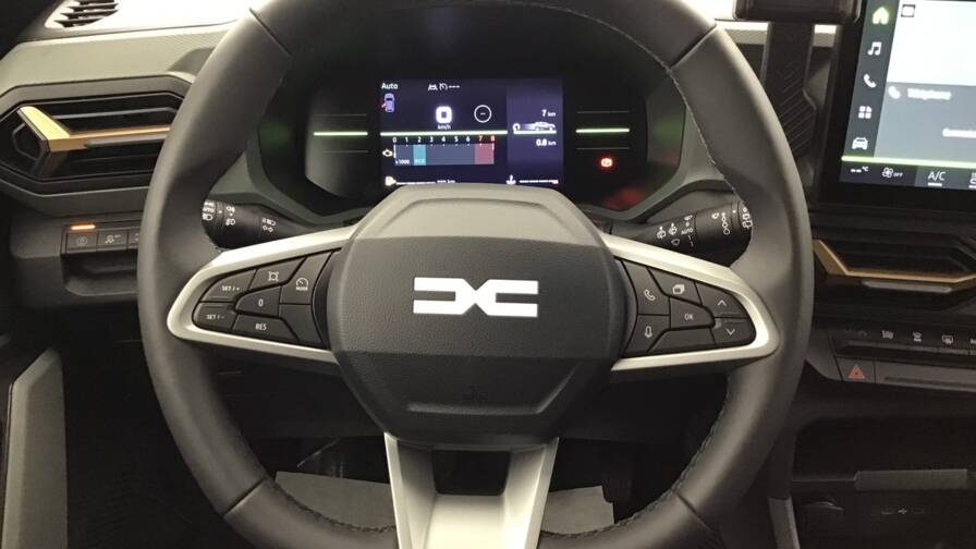 Mandataire Automobile occasion, recherche de Dacia Duster-mild-hybrid-130-4x4-extreme5-portes-vp-essence-sans-plomb042025 - E-Motors