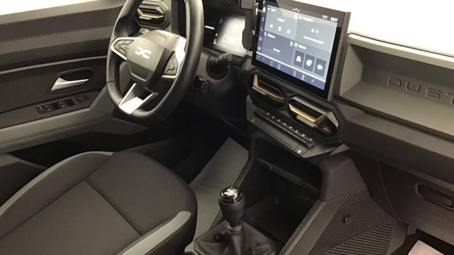 Mandataire Automobile occasion, recherche de Dacia Duster-mild-hybrid-130-extreme5-portes-vp-essence-sans-plomb042025 - E-Motors