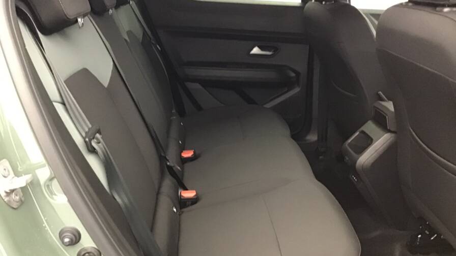 Mandataire Automobile occasion, recherche de Dacia Duster-mild-hybrid-130-extreme5-portes-vp-essence-sans-plomb042025 - E-Motors