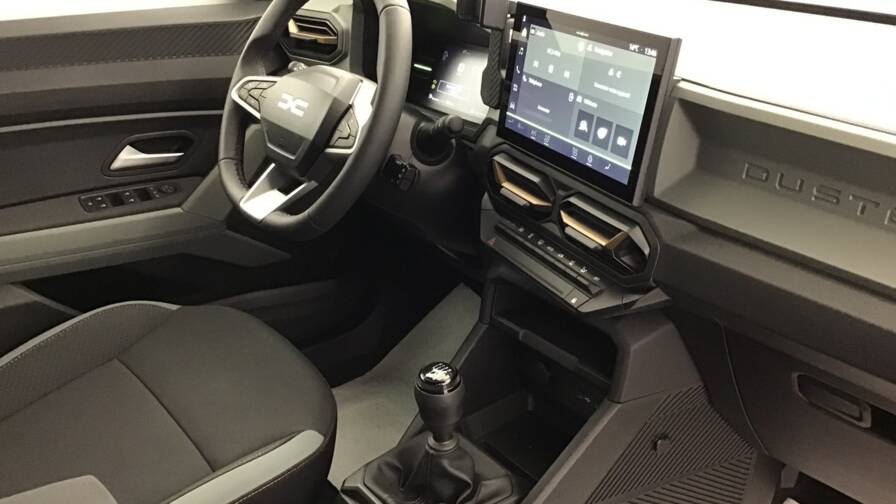 Mandataire Automobile occasion, recherche de Dacia Duster-mild-hybrid-130-extreme5-portes-vp-essence-sans-plomb042025 - E-Motors