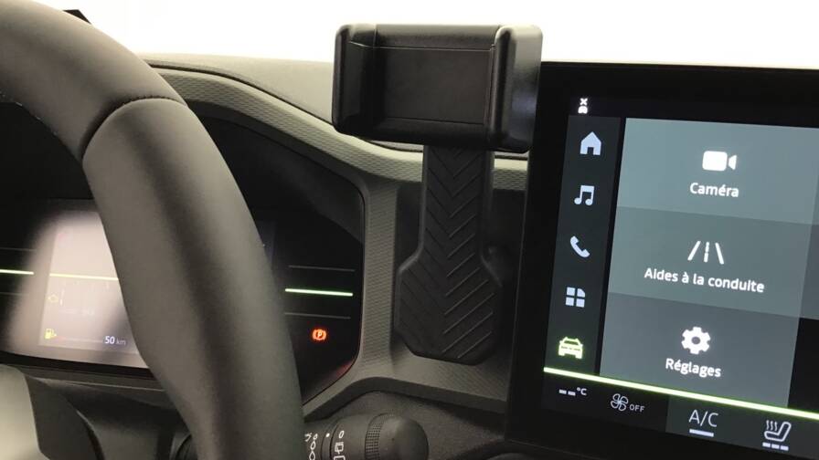 Mandataire Automobile occasion, recherche de Dacia Duster-mild-hybrid-130-extreme5-portes-vp-essence-sans-plomb042025 - E-Motors