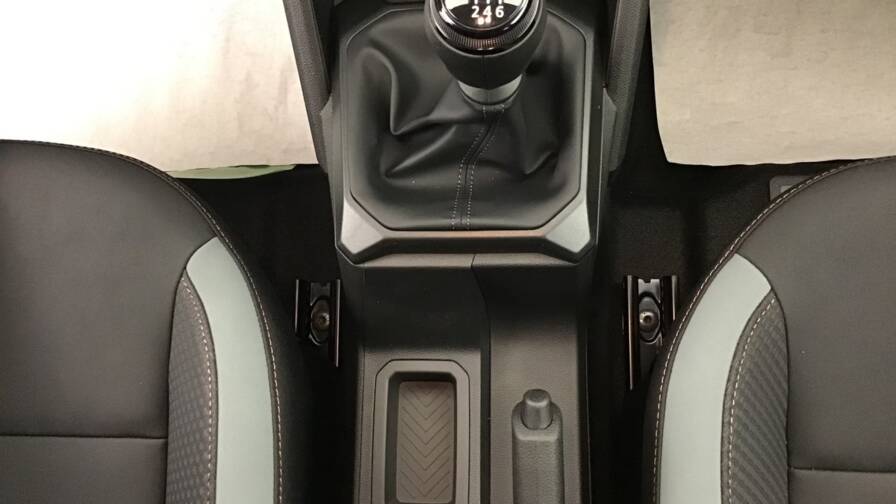 Mandataire Automobile occasion, recherche de Dacia Duster-mild-hybrid-130-extreme5-portes-vp-essence-sans-plomb042025 - E-Motors