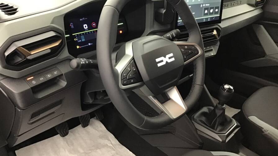 Mandataire Automobile occasion, recherche de Dacia Duster-mild-hybrid-130-extreme5-portes-vp-essence-sans-plomb042025 - E-Motors