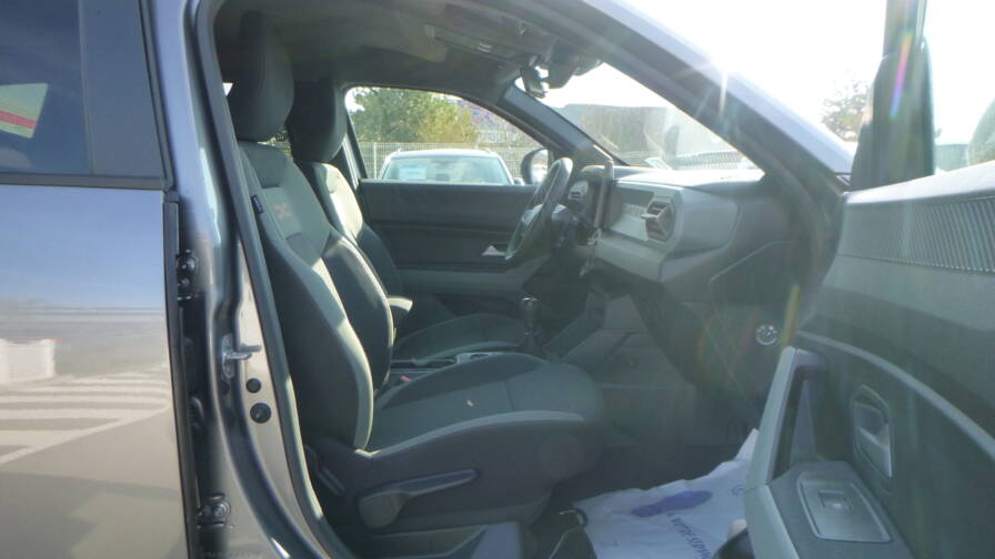 Mandataire Automobile neuf, recherche de Dacia Duster-tce-130-4x4-extreme - E-Motors