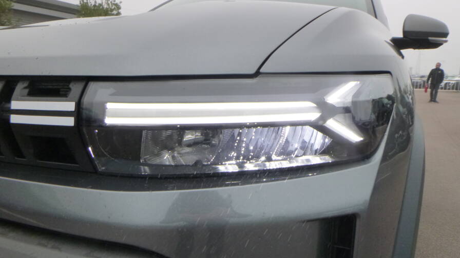 Mandataire Automobile neuf, recherche de Dacia Duster-eco-g-100-journey-plus-pack-city-plus-pack-cold - E-Motors