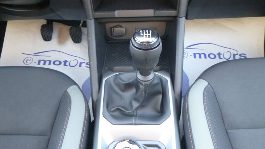 Mandataire Automobile neuf, recherche de Dacia Duster-tce-130-4x4-extreme - E-Motors