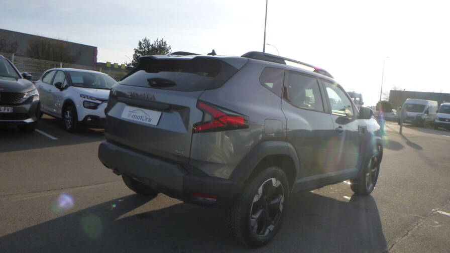 Mandataire Automobile neuf, recherche de Dacia Duster-tce-130-4x4-extreme - E-Motors
