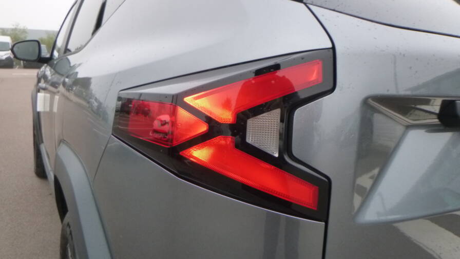 Mandataire Automobile neuf, recherche de Dacia Duster-eco-g-100-journey-plus-pack-city-plus-pack-cold - E-Motors