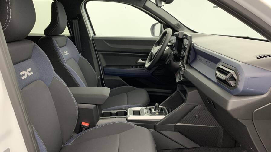 Mandataire Automobile neuf, recherche de Dacia Duster-hybrid-140-journey - E-Motors