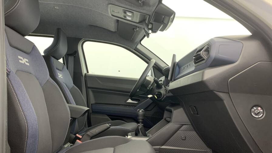 Mandataire Automobile neuf, recherche de Dacia Duster-tce-130-4x2-expression - E-Motors