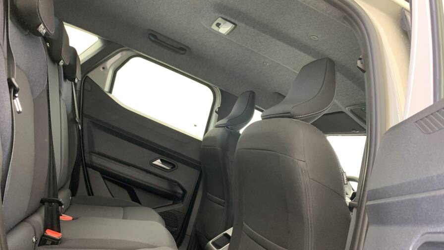 Mandataire Automobile neuf, recherche de Dacia Duster-tce-130-4x2-expression - E-Motors