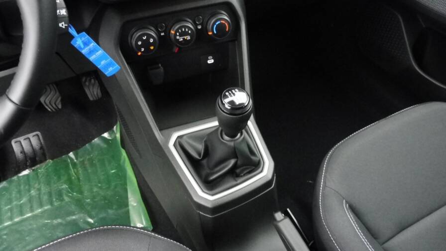 Mandataire Automobile occasion, recherche de Dacia Jogger-1-0-eco-g-100ch-expression-7-places-24 - E-Motors