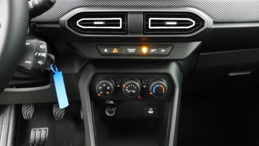 Mandataire Automobile neuf, recherche de Dacia Jogger-1-0-eco-g-100ch-expression-7-places-24 - E-Motors